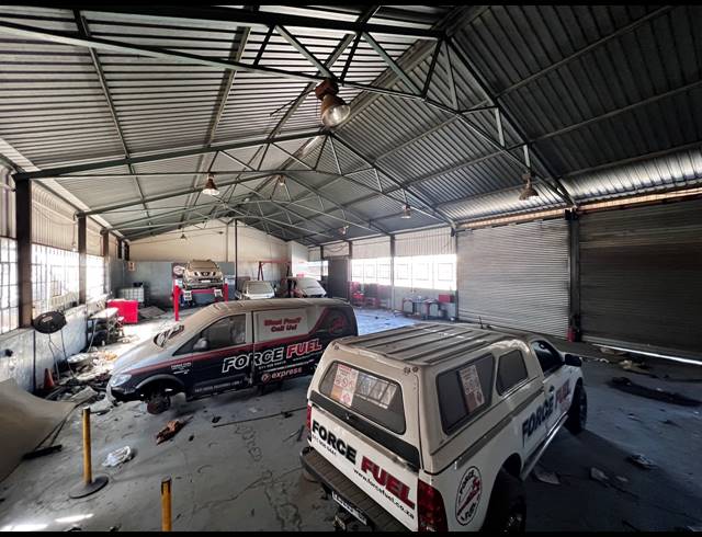 1,450M² FACTORY TO LET IN ALRODE